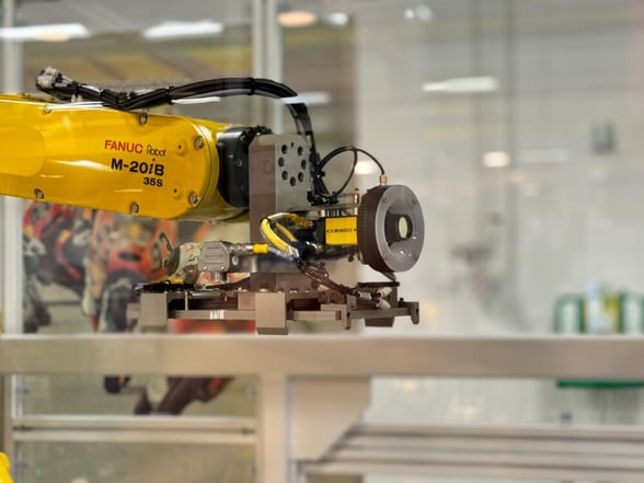 Fanuc robot with vision system equipped 